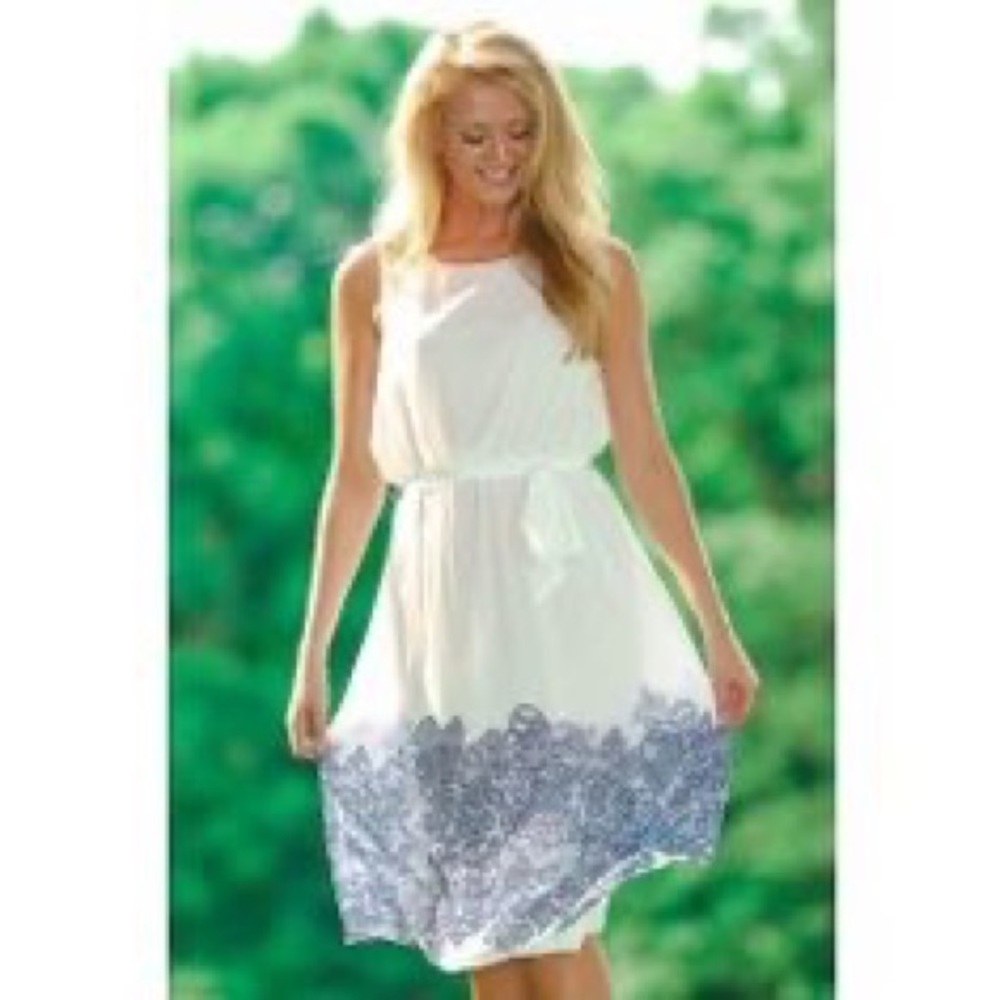 3/$30 SALE - Everly Duchess of Cambridge Dress sz small